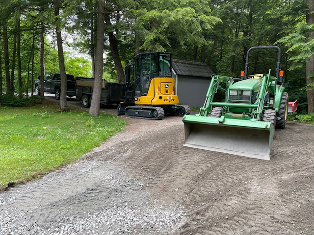 Muskoka tractors and driveway grading